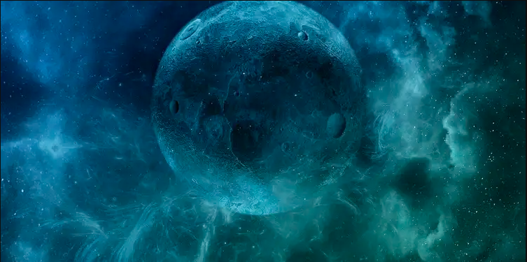 Lune bleue dans un espace brumeux